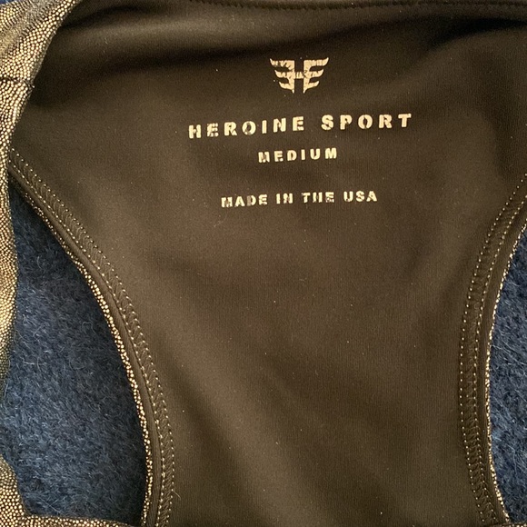 Heroine Sport Set Top & Leggings - Picture 2 of 5